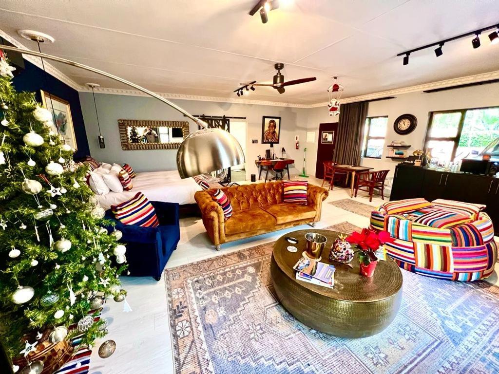 Forty 4 On Hoog Polokwane Exterior foto